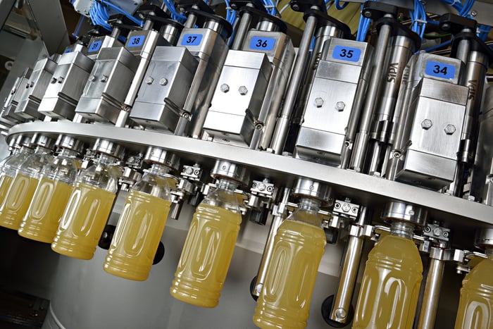 SIPA’s range of mechanical and electronic filling machines